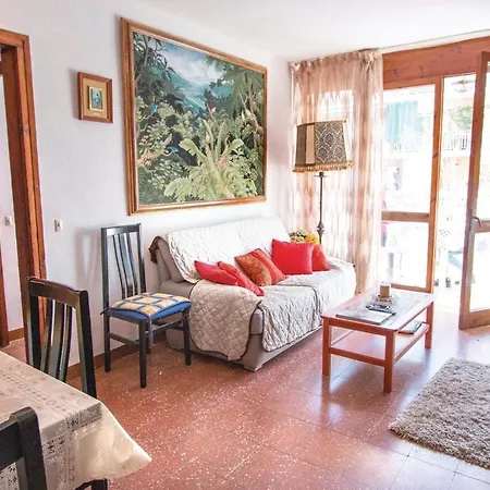 Daire 2 Bedroom Beautiful In *