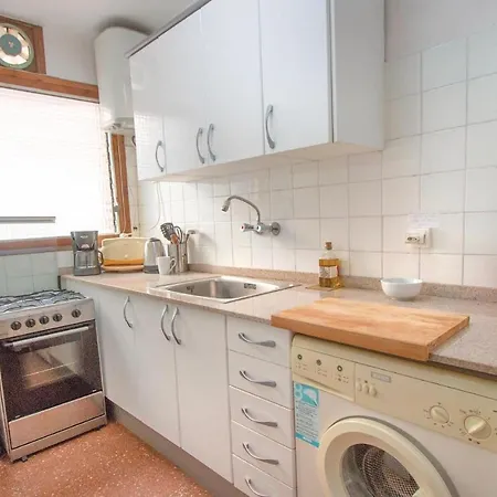 2 Bedroom Beautiful In Pineda de Mar