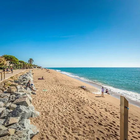 Daire 2 Bedroom Beautiful In Pineda de Mar